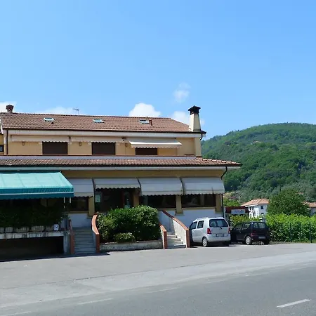 فندق Ristorante Gori 2*