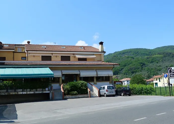 מלון Ristorante Gori 2*